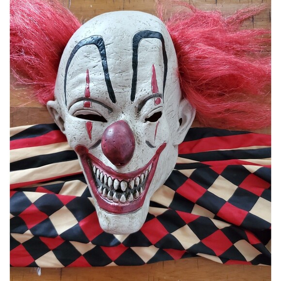 Spirit Halloween Youth Cursed Clown Costume Scary Medium M 10-12y Free Tattoos - Picture 8 of 13